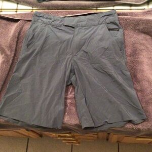 Lululemon 32/W 11’ inseam lightweight beach water shorts used conditions